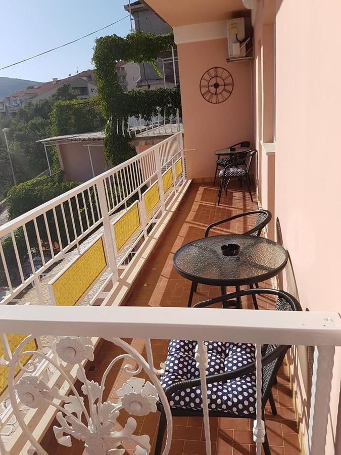 Adriatic Apartments Trogir Exterior foto
